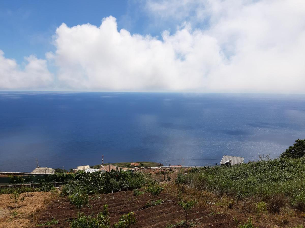 Refugio De Pedra Villa Faja da Ovelha ภายนอก รูปภาพ
